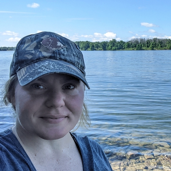 Meet Your Posher, Kate - Picture 4 of 4